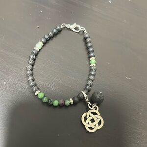 Dara Knot diffuser, Bracelet with Beads and Silver Accents